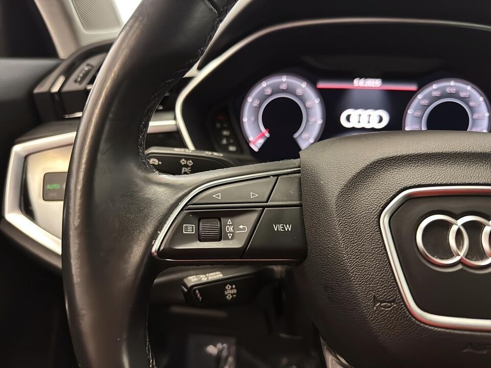 2021 Audi Q3  - Desmeules Chrysler