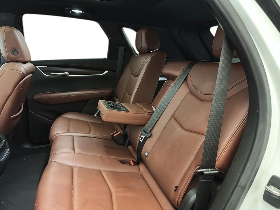 2022 Cadillac XT5  - Desmeules Chrysler