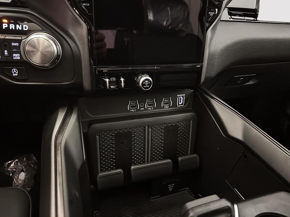 2025 Ram 1500  - Desmeules Chrysler