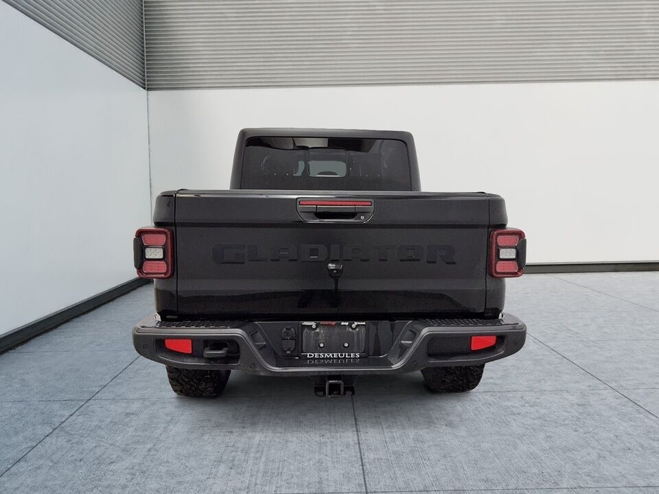 2021 Jeep Gladiator  - Blainville Chrysler