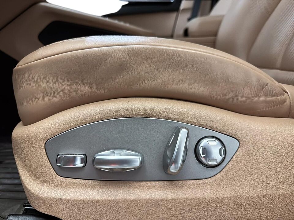 2019 Porsche Macan  - Desmeules Chrysler