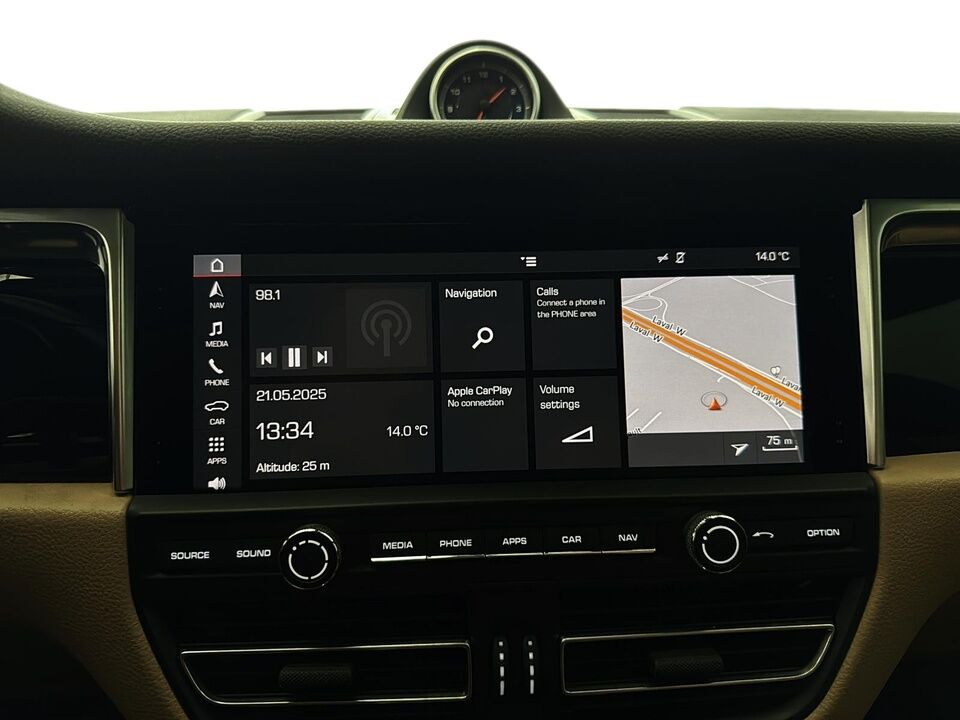 2019 Porsche Macan  - Desmeules Chrysler