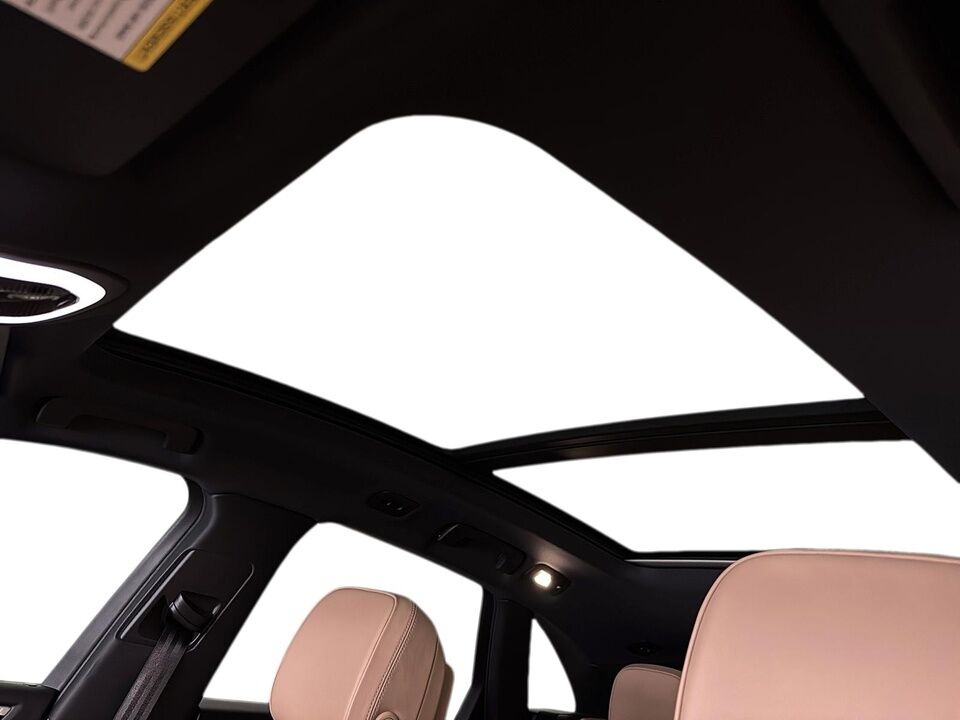 2019 Porsche Macan  - Desmeules Chrysler