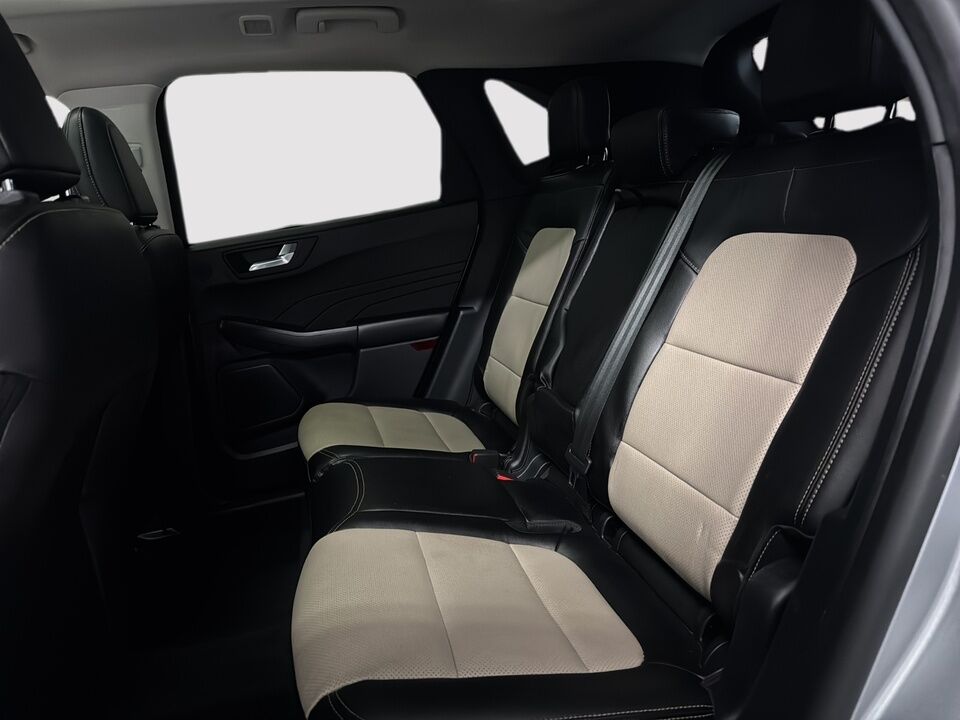 2021 Ford Escape  - Desmeules Chrysler