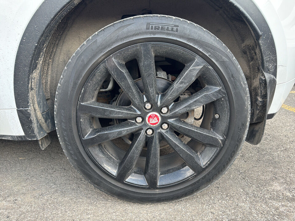 2018 Jaguar E-PACE  - Desmeules Chrysler