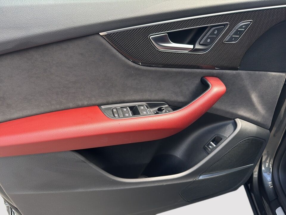 2021 Audi SQ8  - Desmeules Chrysler