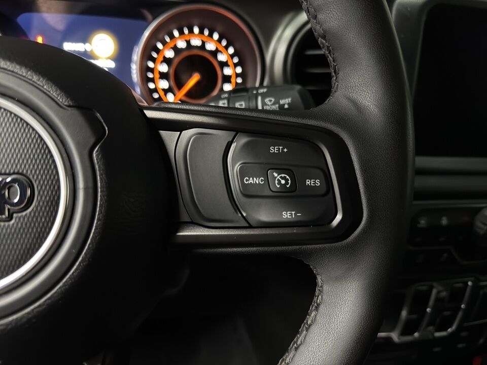 2023 Jeep Wrangler  - Desmeules Chrysler