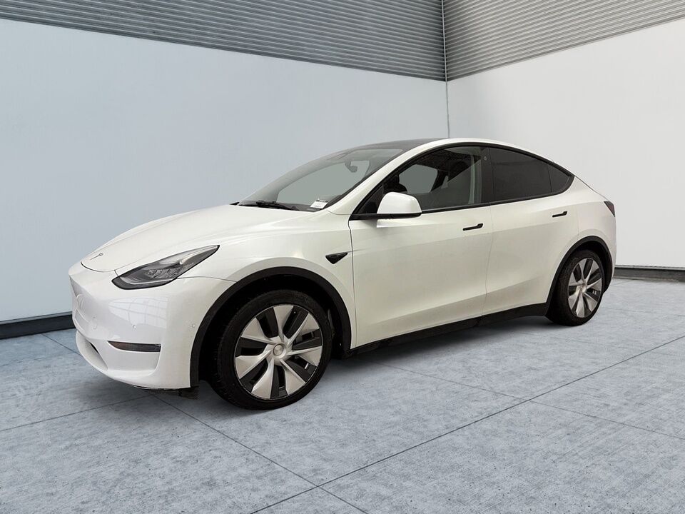 2021 Tesla Model Y  - Desmeules Chrysler