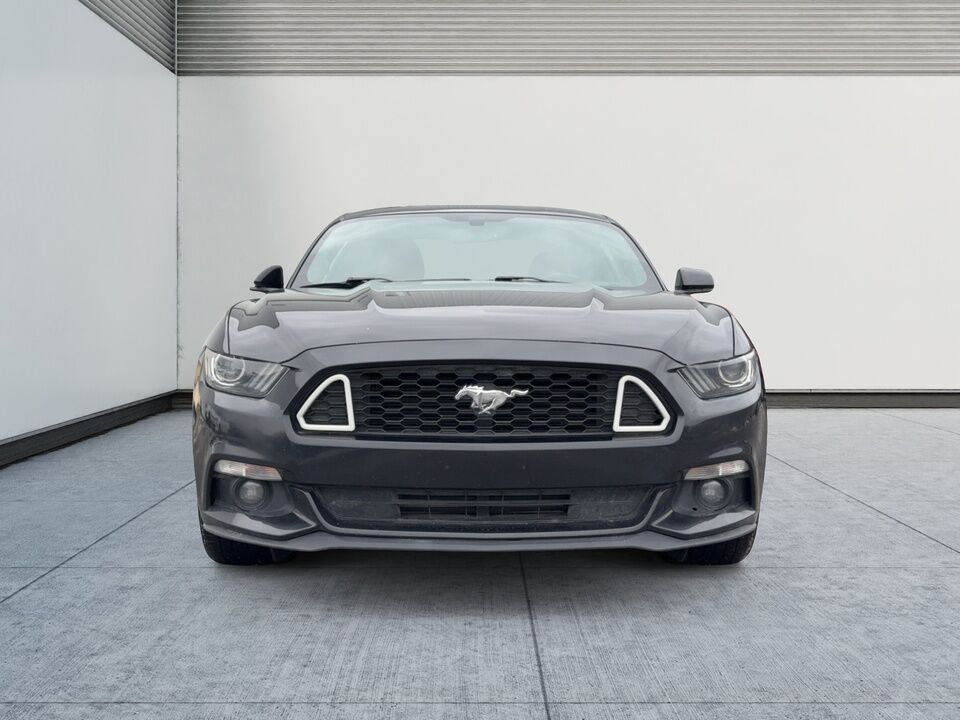 2017 Ford Mustang  - Desmeules Chrysler