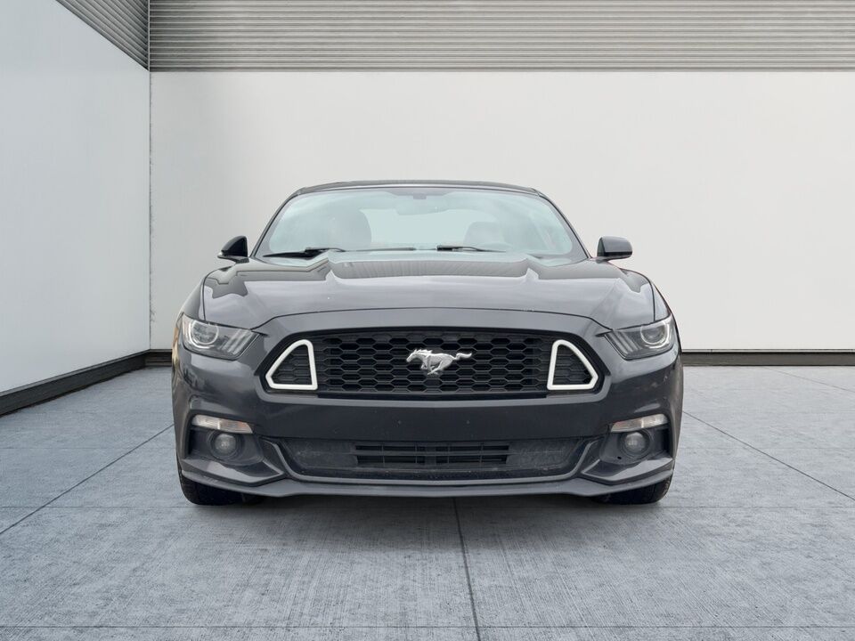 2017 Ford Mustang  - Desmeules Chrysler