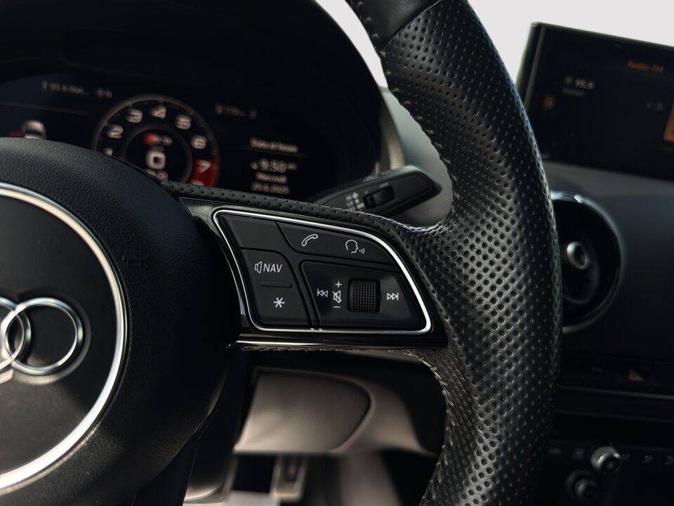 2017 Audi S3  - Desmeules Chrysler