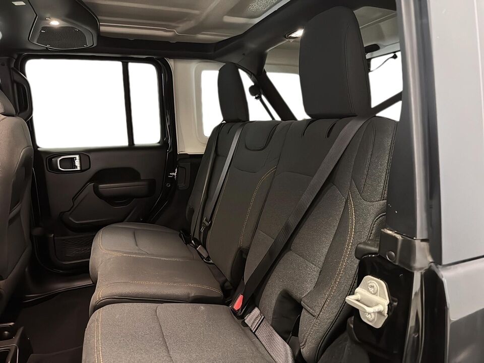 2024 Jeep Wrangler  - Desmeules Chrysler