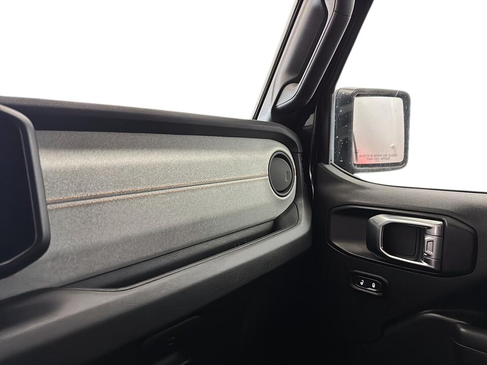 2024 Jeep Wrangler  - Desmeules Chrysler