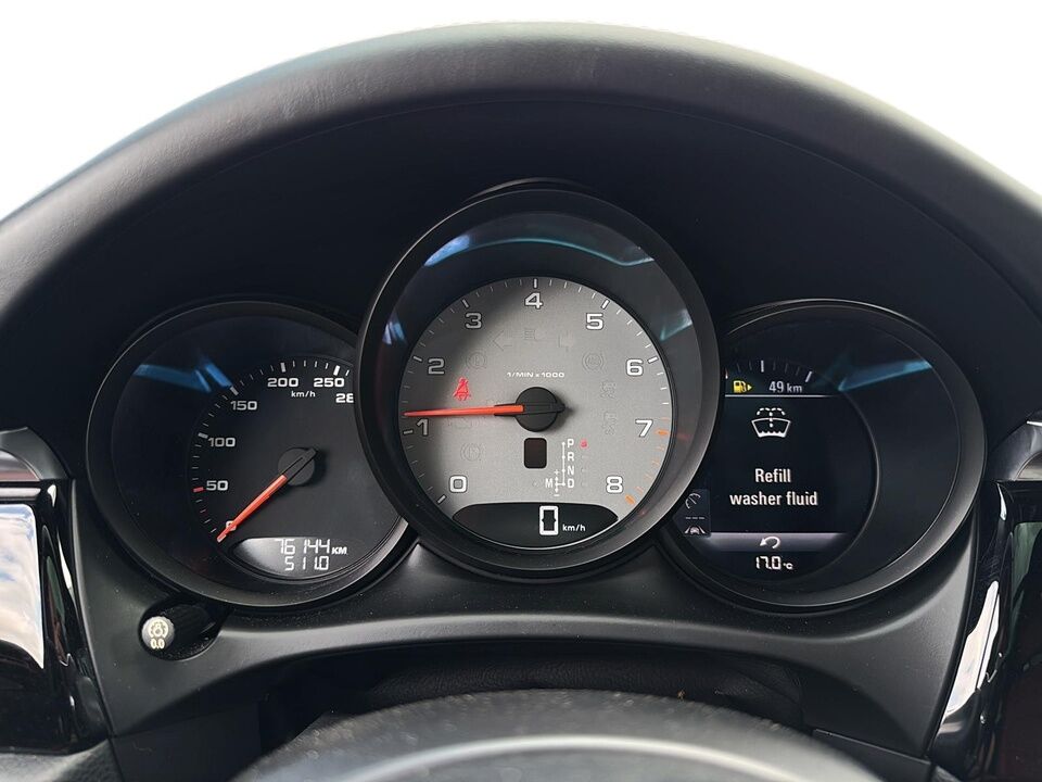 2019 Porsche Macan  - Desmeules Chrysler