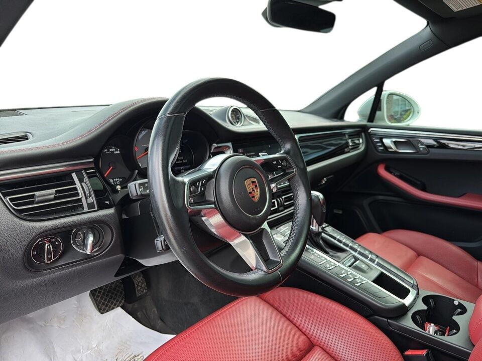 2019 Porsche Macan  - Desmeules Chrysler