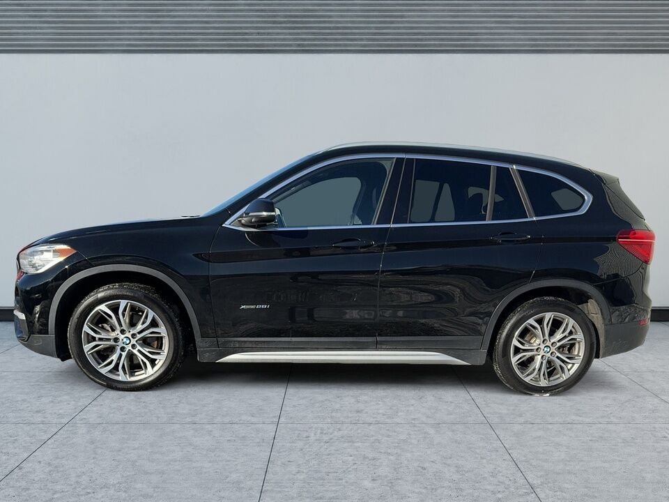 2017 BMW X1  - Desmeules Chrysler