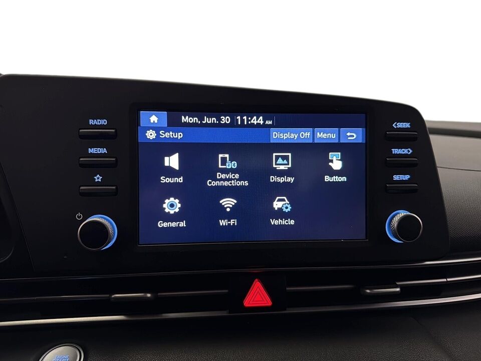 2021 Hyundai Elantra  - Desmeules Chrysler