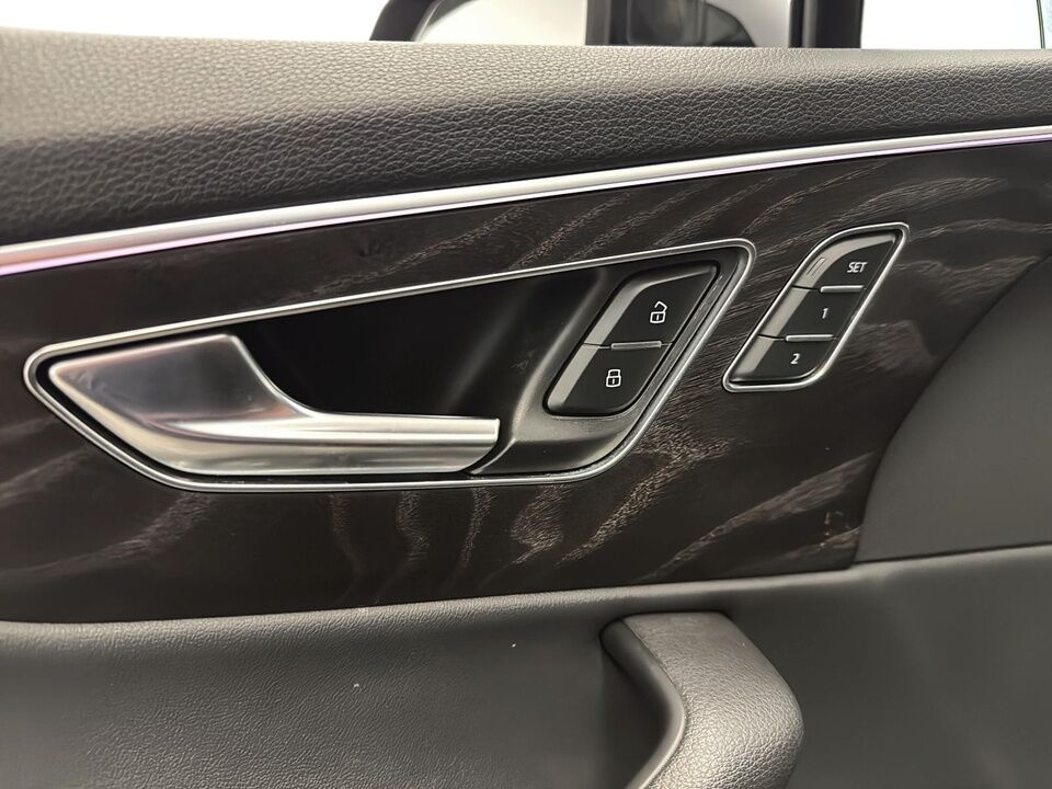 2022 Audi Q7  - Desmeules Chrysler