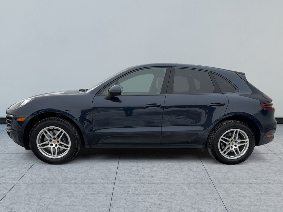 2017 Porsche Macan  - Blainville Chrysler