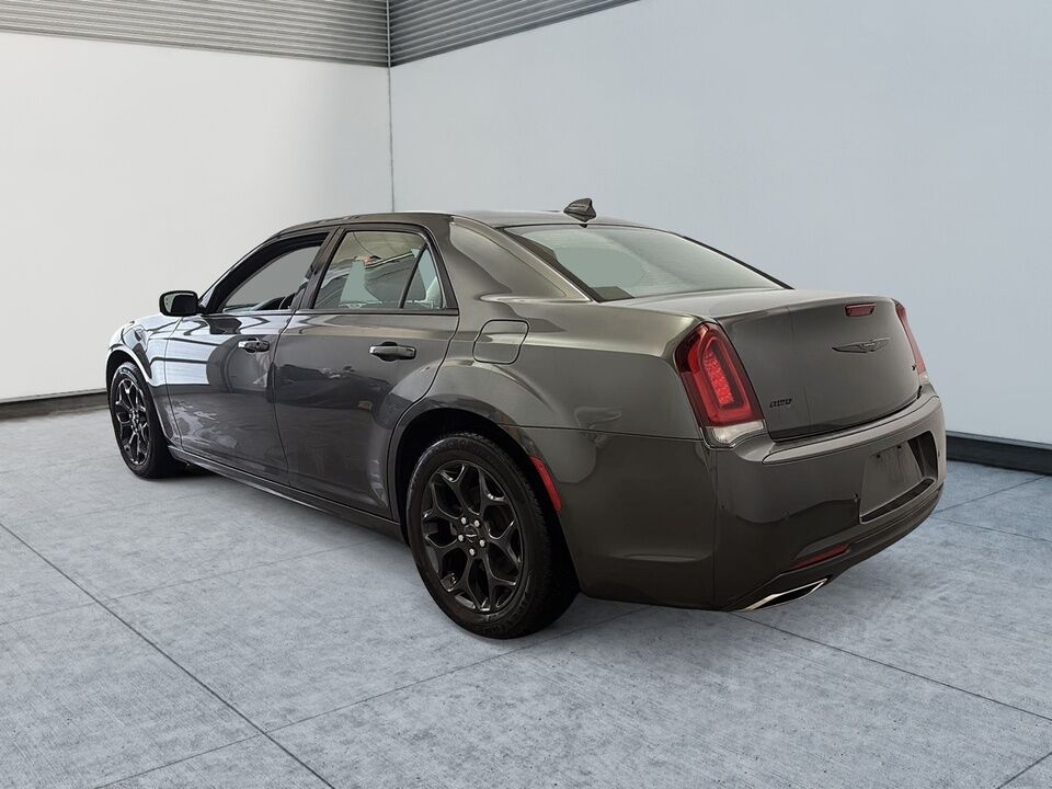2022 Chrysler 300  - Desmeules Chrysler