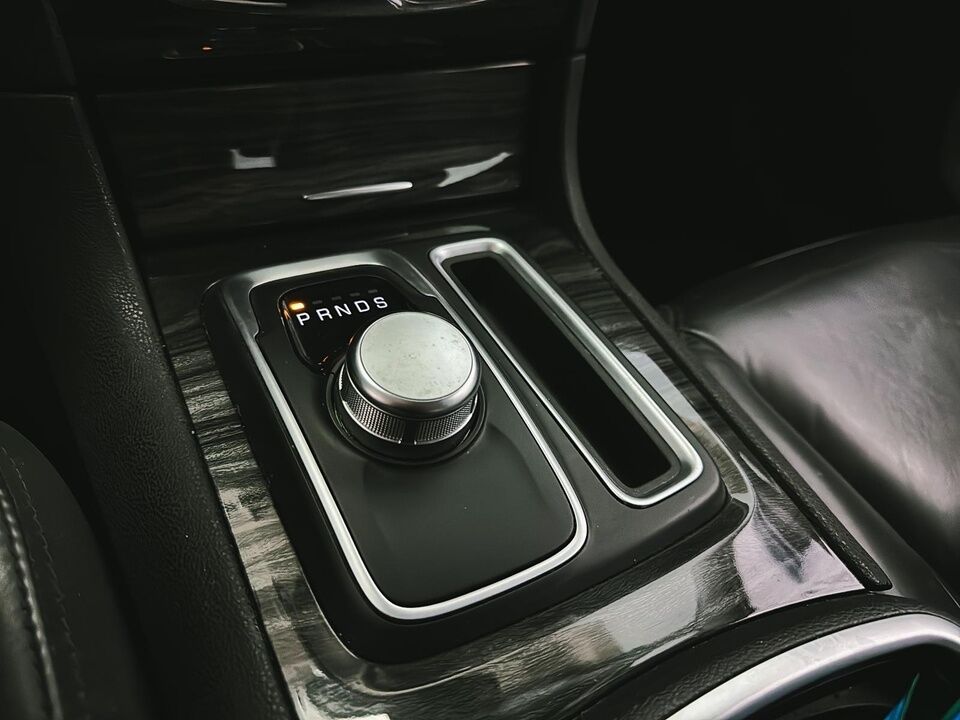2022 Chrysler 300  - Desmeules Chrysler