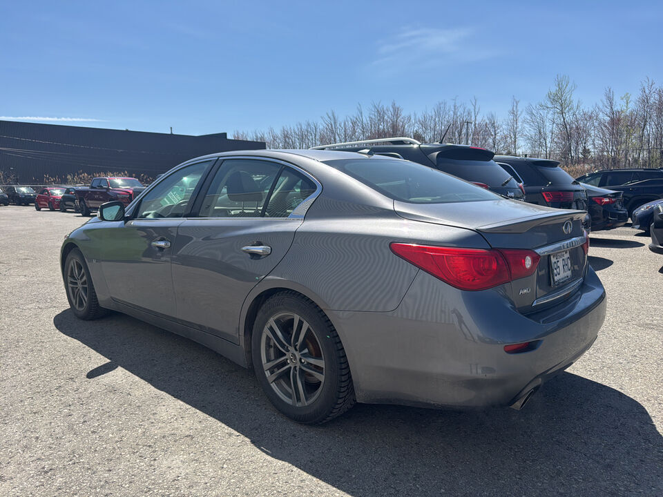 2015 Infiniti Q50  - Desmeules Chrysler