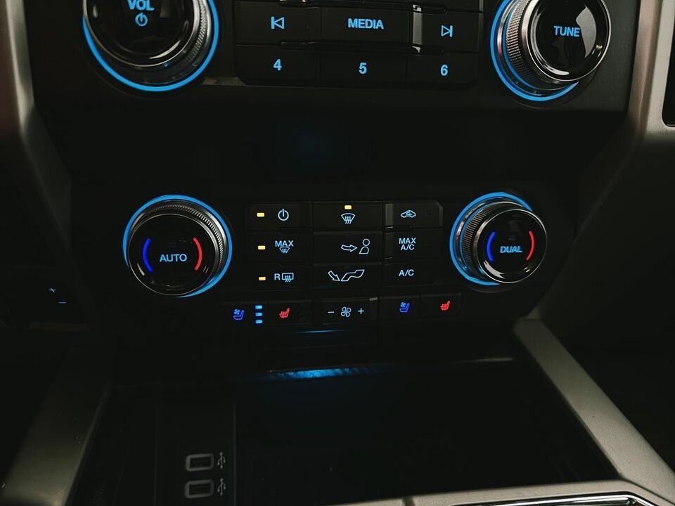 2020 Ford F-150  - Desmeules Chrysler