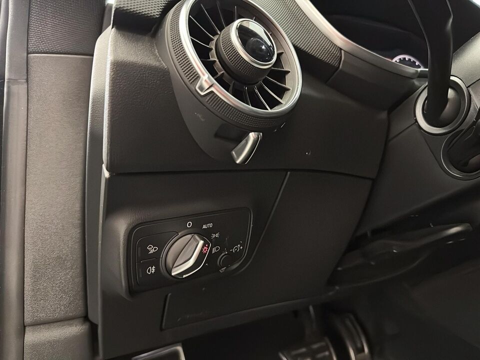 2021 Audi TT  - Desmeules Chrysler
