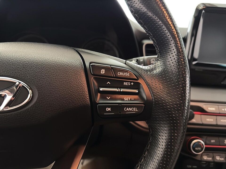 2020 Hyundai Veloster  - Desmeules Chrysler