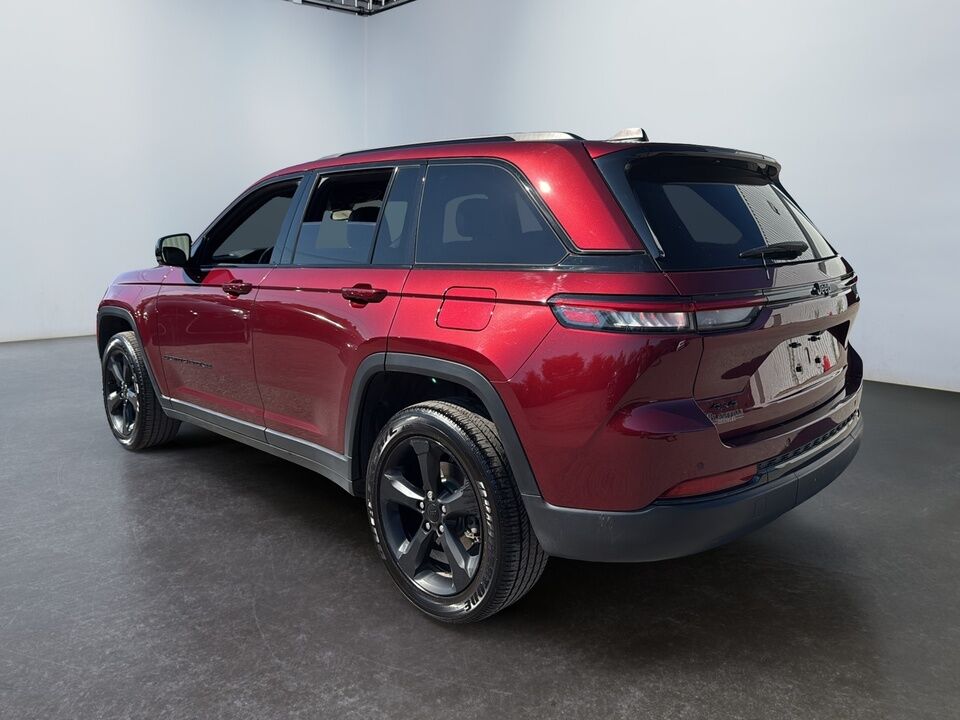 2022 Jeep Grand Cherokee  - Desmeules Chrysler