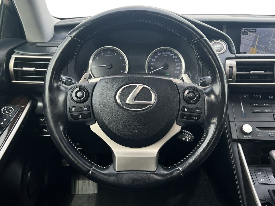 2015 Lexus IS 350  - Desmeules Chrysler