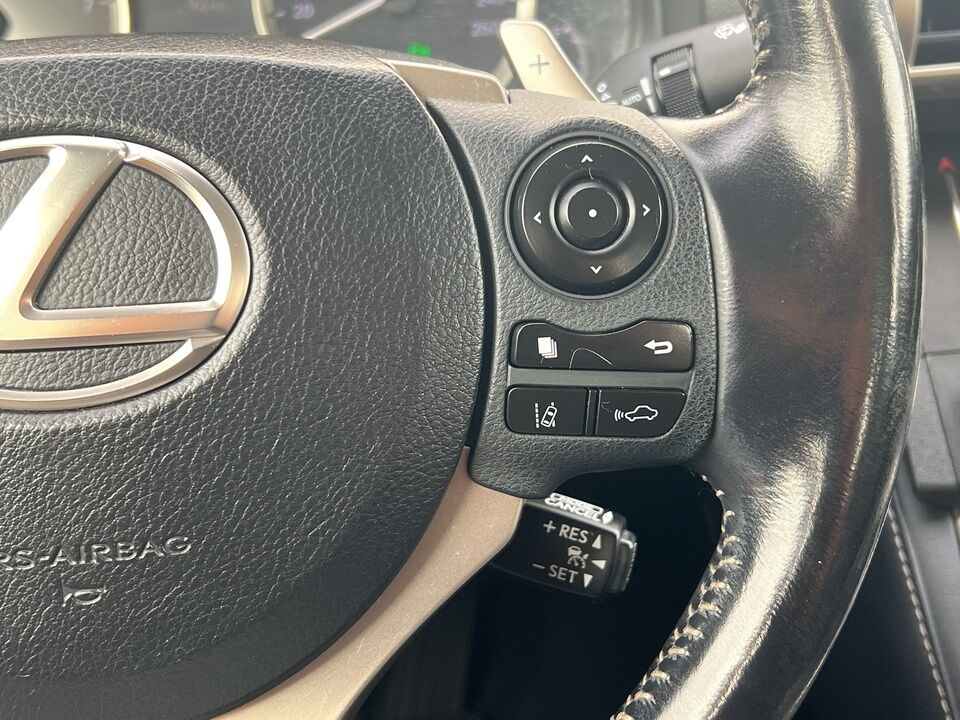 2015 Lexus IS 350  - Desmeules Chrysler