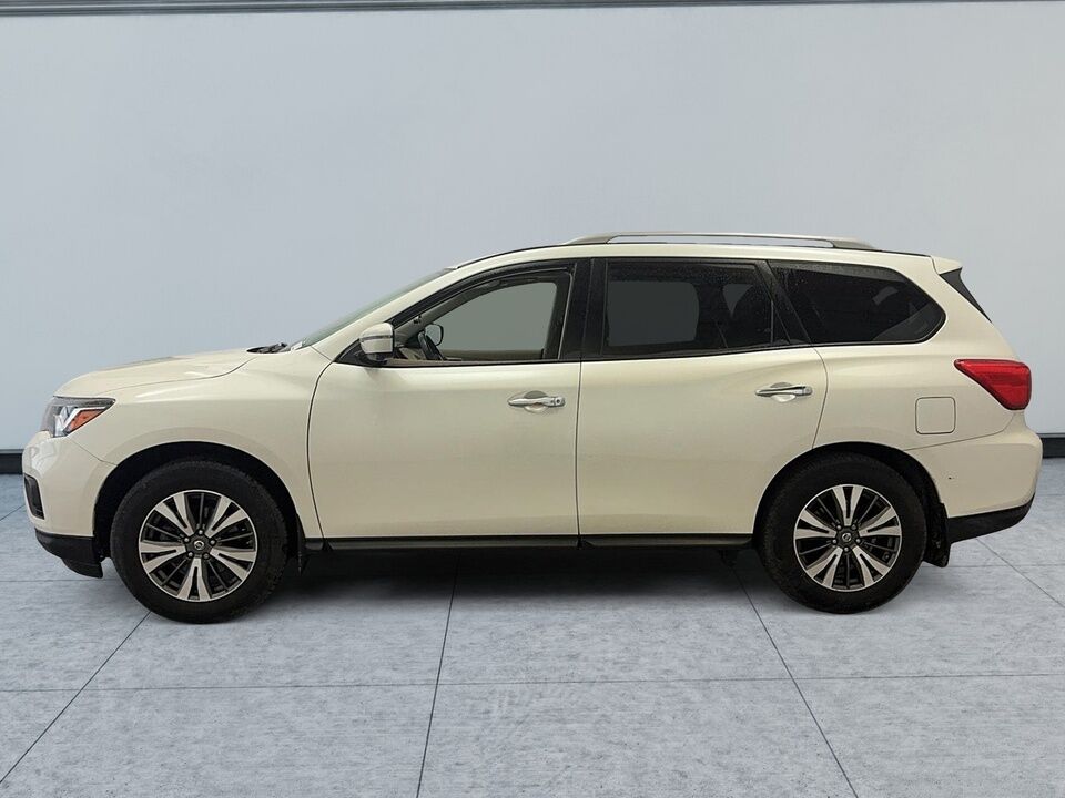 2018 Nissan Pathfinder  - Desmeules Chrysler