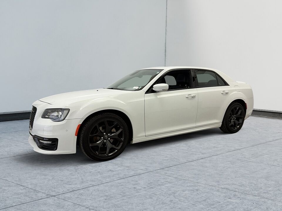 2022 Chrysler 300  - Blainville Chrysler