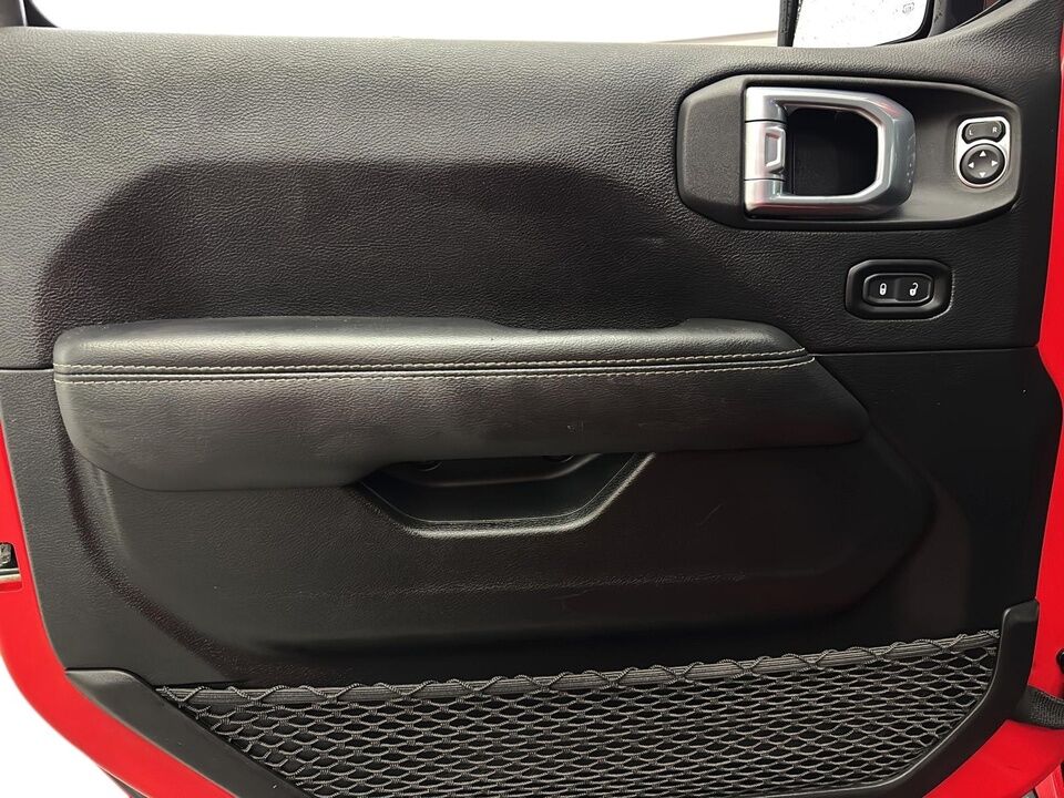 2021 Jeep Wrangler  - Desmeules Chrysler