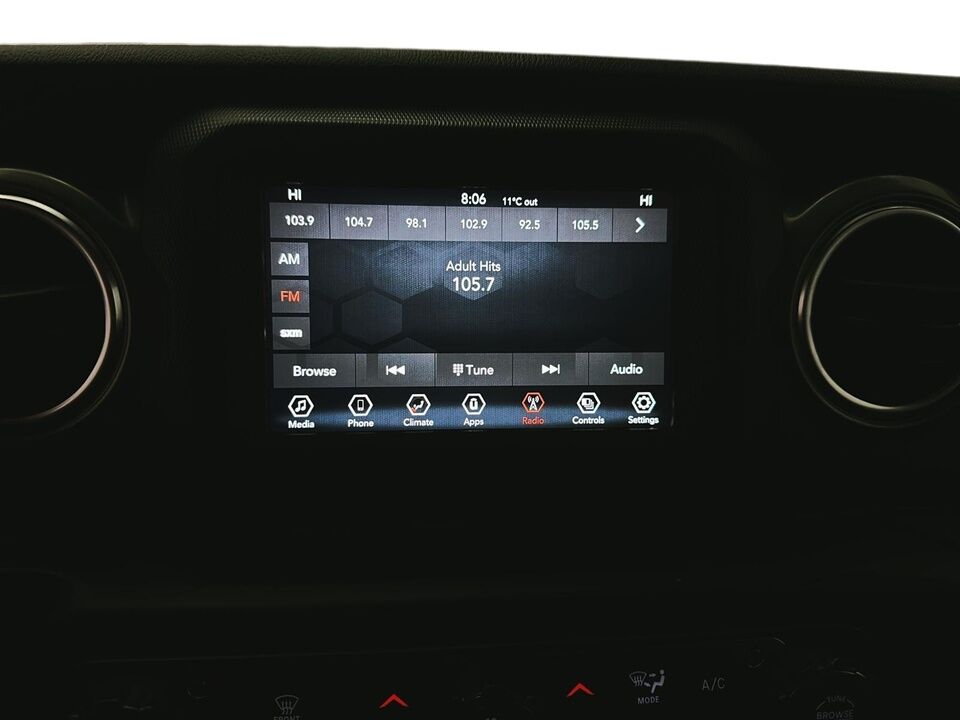 2021 Jeep Wrangler  - Desmeules Chrysler