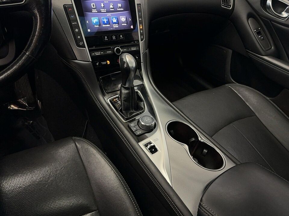 2016 Infiniti Q50  - Blainville Chrysler