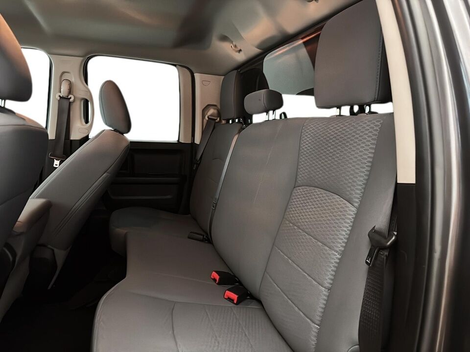 2019 Ram 1500 Classic  - Desmeules Chrysler