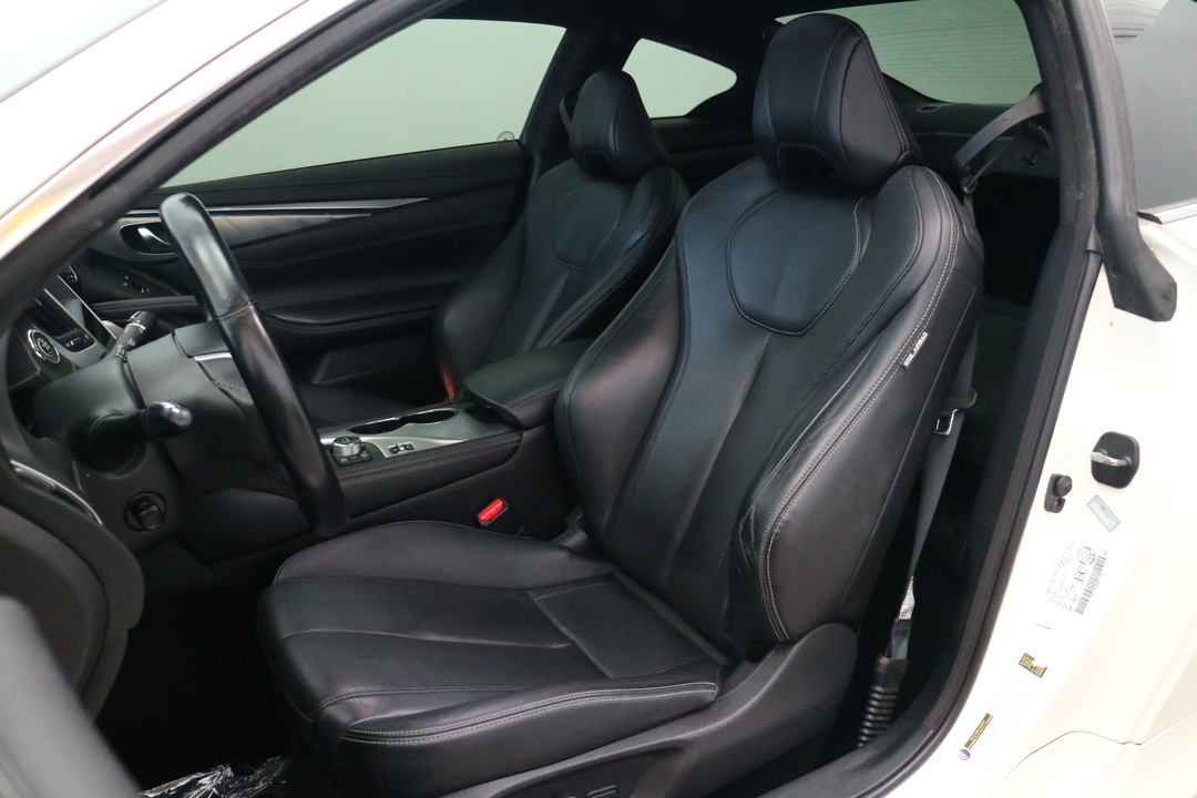 2017 Infiniti Q60  - Desmeules Chrysler