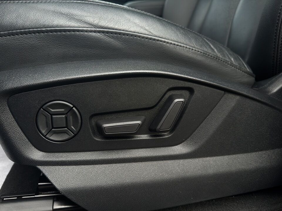 2021 Audi Q7  - Desmeules Chrysler