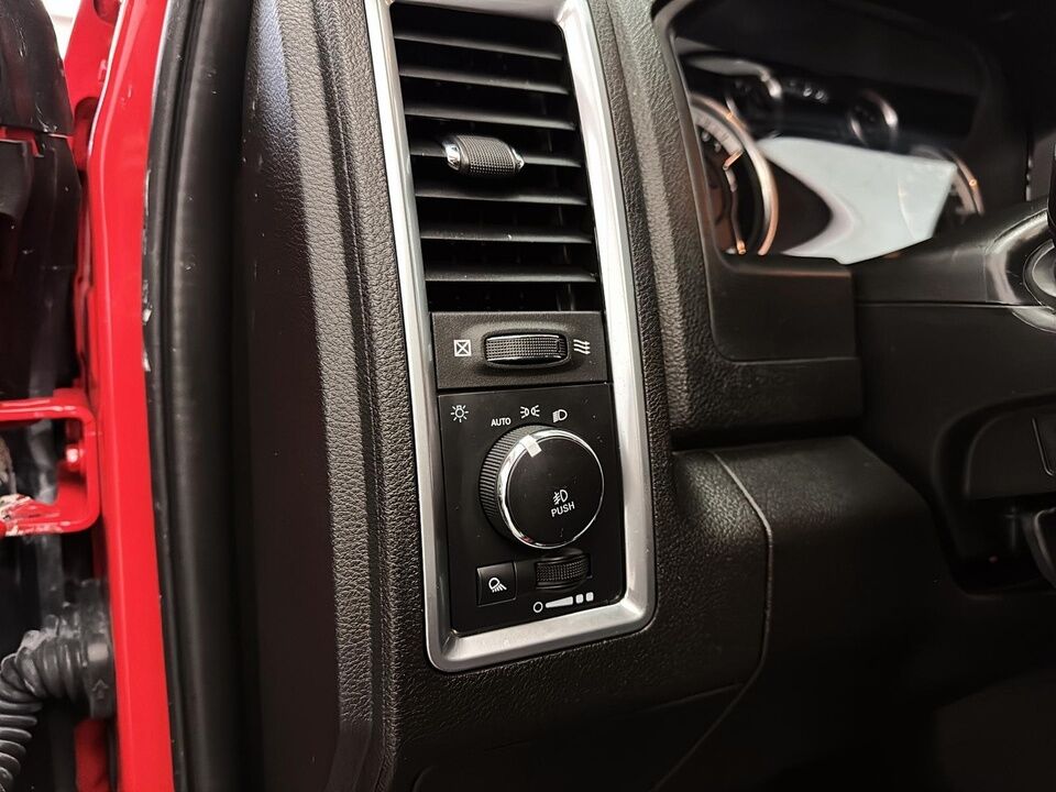 2022 Ram 1500 Classic  - Desmeules Chrysler