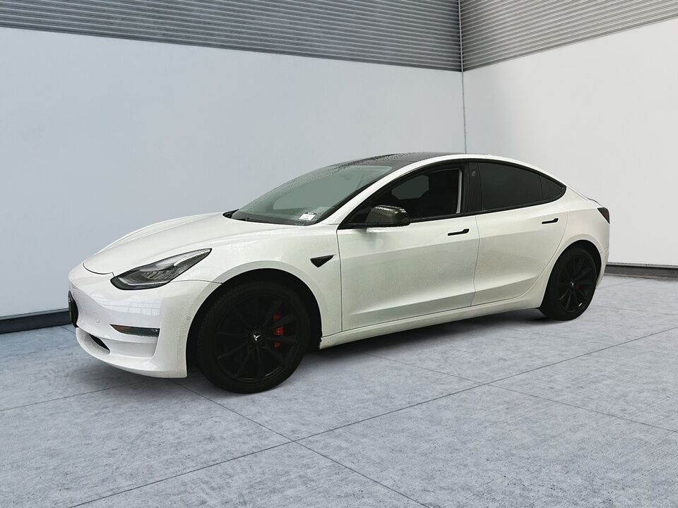 2020 Tesla Model 3  - Desmeules Chrysler