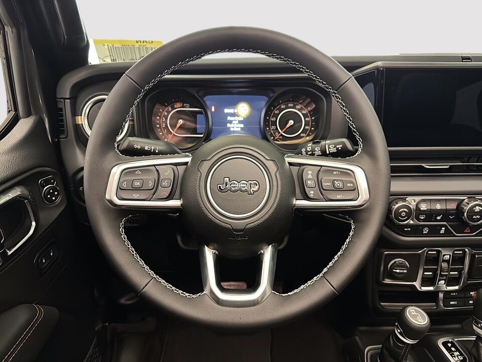 2025 Jeep Wrangler  - Desmeules Chrysler