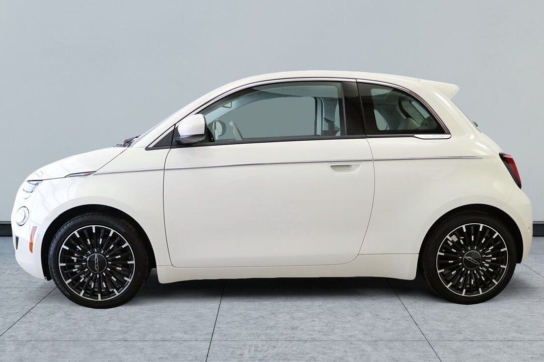 2024 Fiat 500E  - Blainville Chrysler