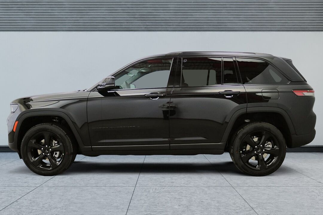 2025 Jeep Grand Cherokee  - Blainville Chrysler