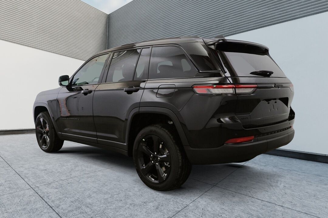 2025 Jeep Grand Cherokee  - Blainville Chrysler