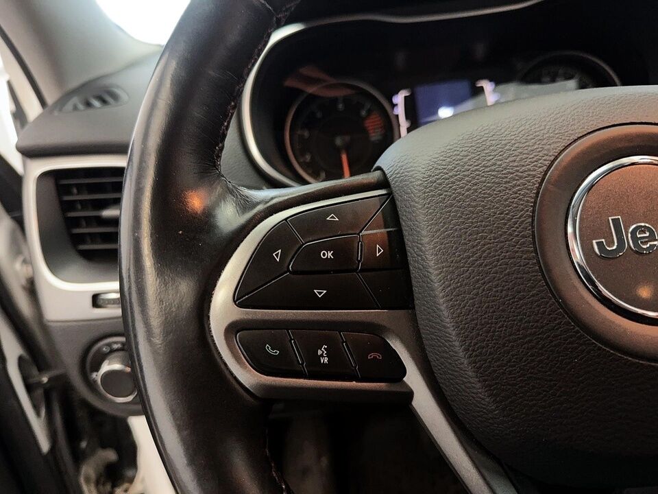 2019 Jeep Cherokee  - Blainville Chrysler