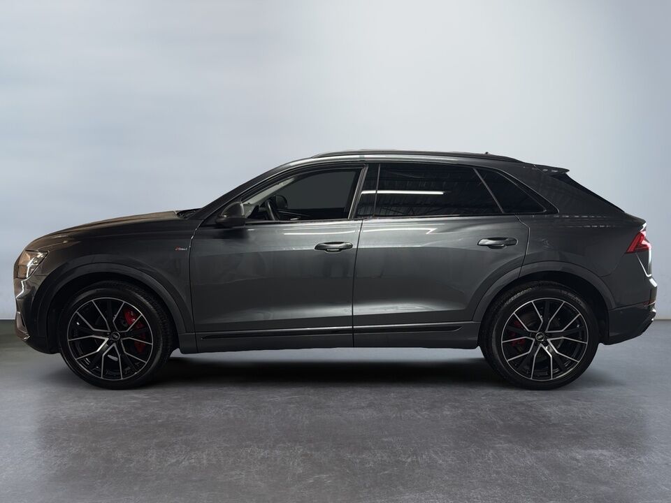 2021 Audi Q8  - Desmeules Chrysler
