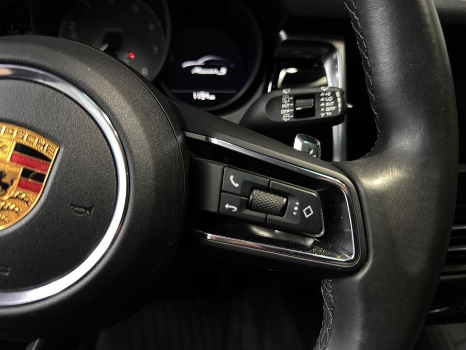 2022 Porsche MACAN S  - Desmeules Chrysler