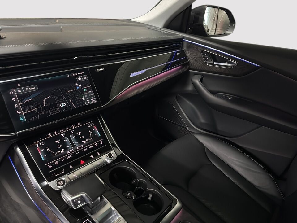 2021 Audi Q8  - Desmeules Chrysler